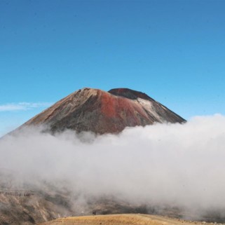 Jour 202 : Tongariro Alpine Crossing 🗻🔥 On s’est frotté au Mordor !